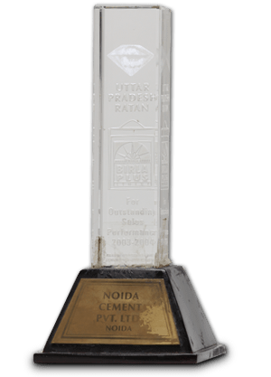 Uttar Pradesh Ratan<br>
For 'Outstanding Sales Performance' in Uttar Pradesh (2003 - 04)